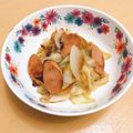 ★ぴよぴよ501★'s cooksnap of when they made キャベツ万歳♪野菜と魚肉ソーセージ炒め.
