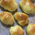 ぐうたら主婦みん's cooksnap of when they made 手ごねde塩パン♡.