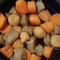 inLondon's cooksnap of when they made ほっこり☆里芋とにんじんこんにゃくの煮物.