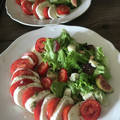 Yokchina's cooksnap of when they made 無花果・ぶどう・木の実の秋のサラダ.