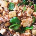 虹色にこり沖縄's cooksnap of when they made ピーマンと厚揚げのピリ辛そぼろ炒め.