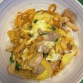flippa's cooksnap of when they made しめじ入り！親子丼♪むね肉であっさりと♪.