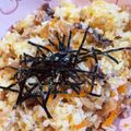 カメ姫☆'s cooksnap of when they made 焼魚チャーハン！？焼き魚リメイク焼き飯。.