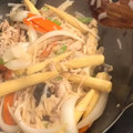 1035's cooksnap of when they made オイスターソースと醤油の簡単焼きうどん.
