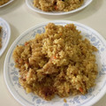 papikun's cooksnap of when they made 炒めて旨い！炊飯器でカレーピラフ.