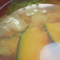あゆたっくん's cooksnap of when they made かぼちゃとレタスのみそ汁.
