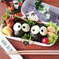 ☆たこぷー☆'s cooksnap of when they made キャラ弁☆まっくろくろすけおにぎり弁当.