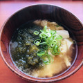 azbjbn's cooksnap of when they made 豆腐、とろろ昆布、揚げのお味噌汁.