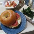 よちりん's cooksnap of when they made クリームチーズとイチジクのベーグルサンド.