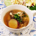 クックHG9V8Y☆'s cooksnap of when they made さつま芋とシメジの味噌汁♪.