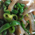 ☆しいたんママ☆'s cooksnap of when they made ピーマンとこんにゃくの金平風変わり炒め.