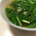 Nana983's cooksnap of when they made わが家の定番☆にら豚味噌汁.