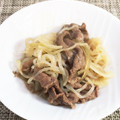 horseland's cooksnap of when they made 超簡単 牛丼 しらたき入.