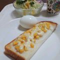 チコリママ's cooksnap of when they made コーンマヨトースト.