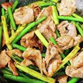 ばぁんすあん's cooksnap of when they made 牛肉とニンニクの芽炒め.