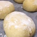 かめクック♪'s cooksnap of when they made 冷蔵庫で一晩発酵 手ごね白パン.