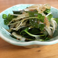 ニコデマス's cooksnap of when they made 簡単！玉葱と若布の和風気分なサラダ.