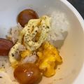 ☆はあ☆'s cooksnap of when they made 朝食に★超簡単★卵チーズウィンナー丼.