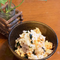 とも・たいママ's cooksnap of when they made 10分で簡単に♪鮭とわかめの混ぜご飯.