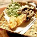 おじさんず◇キッチン's cooksnap of when they made 黒舞茸と三つ葉の天ぷら.