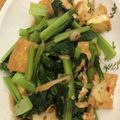 ストックポート's cooksnap of when they made 小松菜ときのこと厚揚げのピリ辛中華炒め♪.