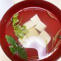 kpえもん♪'s cooksnap of when they made 早い！ 三つ葉と 豆腐 椎茸の お吸い物.