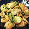 クックNW0HLP☆'s cooksnap of when they made 舞茸とエビのオーロラソース炒め.
