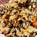 アココ☆'s cooksnap of when they made 炊飯器にお任せ☆炊き込みひじきご飯.