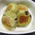 ☆KEI☆'s cooksnap of when they made さつまいももち＊砂糖不使用＊幼児おやつに.