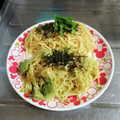 ebipeco's cooksnap of when they made 和えるだけ★アボガドと梅の簡単パスタ.