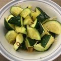 knoflook's cooksnap of when they made レンジで煮びたし風ズッキーニ.