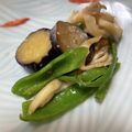 ひえしょーおかん's cooksnap of when they made 抱えて食べたいなすとピーマンの甘味噌炒め.