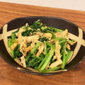 櫻椿楓's cooksnap of when they made 小松菜とえのき♡揚げの炒め物.