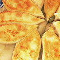 こももさん's cooksnap of when they made キャベツと玉ねぎのジューシー焼き餃子☆.