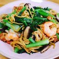 ◎ゆうさん's cooksnap of when they made えびと小松菜のオイスター焼きそば♪.