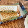 mocomocochan's cooksnap of when they made ピザ風しらすとねぎのオリーブ油トースト.