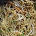 MikariAki☆'s cooksnap of when they made 残り物 もっちり 焼きそば.