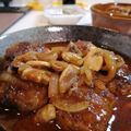 うさうさぼん2's cooksnap of when they made 簡単節約☆ふんわり煮込みハンバーグ。.