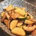 chima＠'s cooksnap of when they made エビとズッキーニ炒め.
