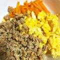 67luna's cooksnap of when they made ＊肉そぼろと卵そぼろ！二色丼＊.