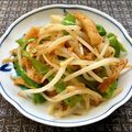 お料理ニャロメ's cooksnap of when they made ピリ辛！もやしとピーマンだけの炒めもの.