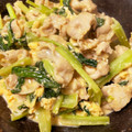 korkor7's cooksnap of when they made 小松菜と豚肉と卵のオイマヨ炒め.