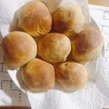 Yokopops's cooksnap of when they made ふわふわやわらかい大豆粉の糖質制限丸パン.