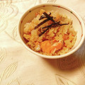yesmama's cooksnap of when they made ♡シャケときのこの炊き込みごはん.