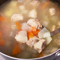 xみゆぽんx's cooksnap of when they made ◎簡単◎鶏もも肉と玉ねぎのスープ.