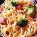 snow♬white's cooksnap of when they made ブロッコリーとソーセージのペペロンチーノ.