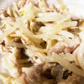 ぽんぽんぐ's cooksnap of when they made 豚肉ともやしとにらの深煎りごま炒め.