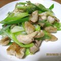 まゆピン's cooksnap of when they made パリッうま〜♡鶏皮ねぎ炒めの柚子胡椒風味.