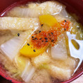 ゆかり！！！'s cooksnap of when they made ちょっとハマる＊白菜のお味噌汁＊.
