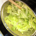 nikkijamie's cooksnap of when they made 最速のオイスターソースのセロリ炒め.
